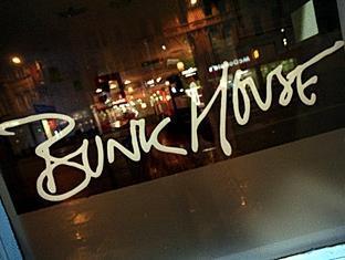 Bunkhouse Cardiff Hostel Exterior photo
